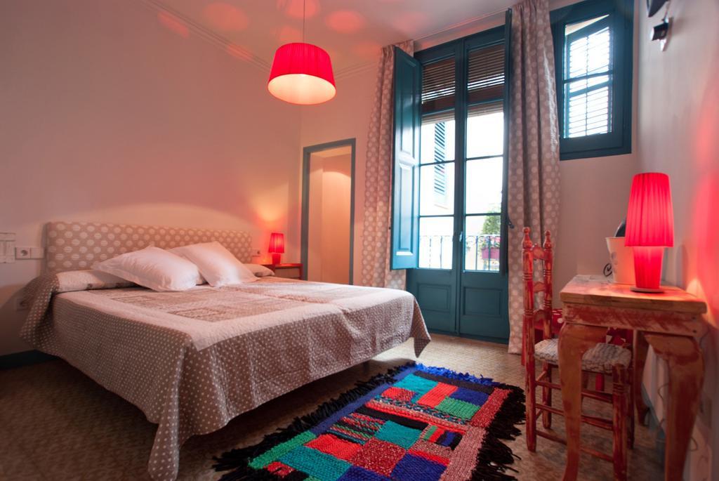 Hotel Hostal Chic Sant Feliu de Guíxols Værelse billede