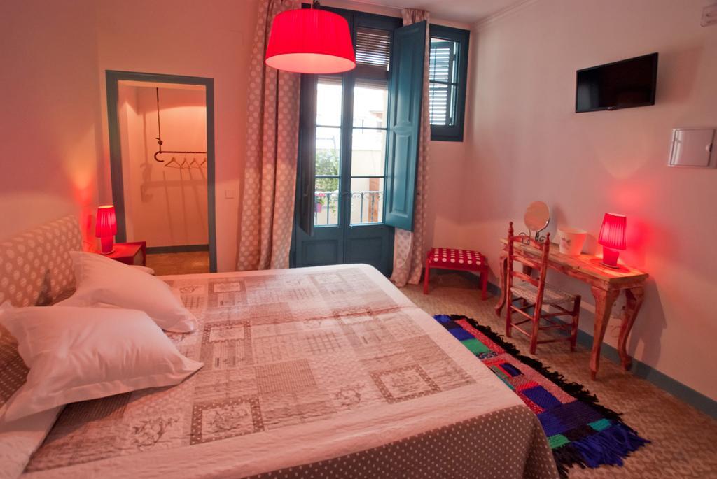 Hotel Hostal Chic Sant Feliu de Guíxols Værelse billede